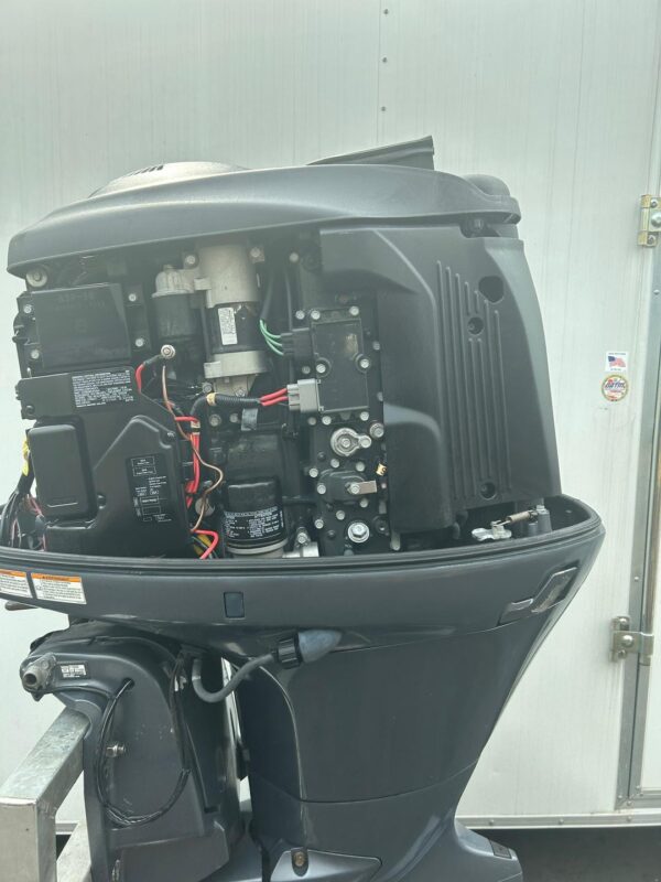 2016 Yamaha 150hp outboard motor. 2016 Yamaha f150 - Image 7