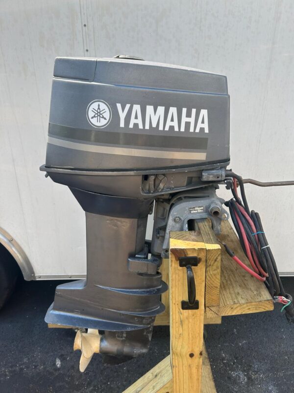 Yamaha 3 cyl 30hp - Image 3
