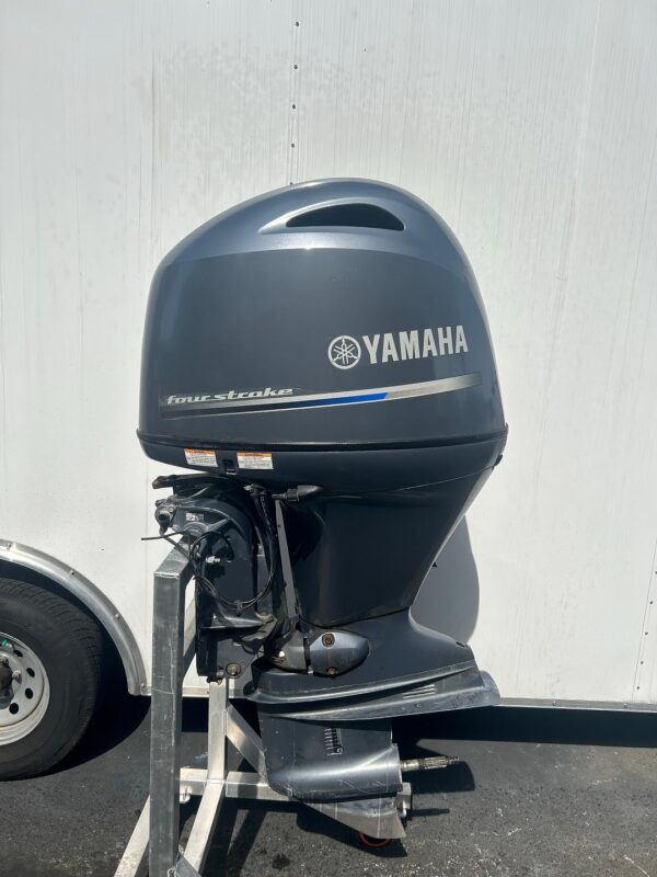 2015 Yamaha f115 outboard motor - Image 3