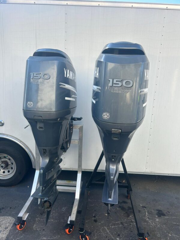 Pair of Yamaha 150s - Image 3
