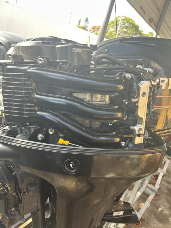 Suzuki 60hp Outboard Motors - Image 5